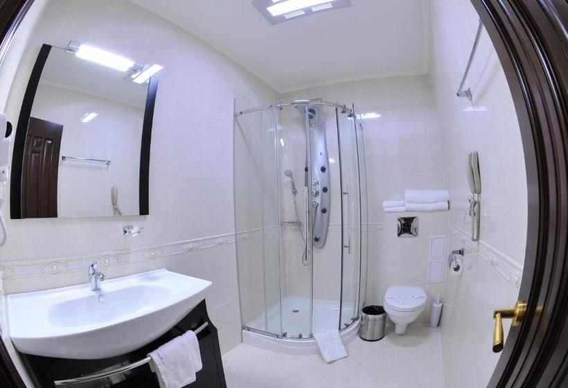 סוויטת ג'וניור נוף לעיר, Allureinn Hotel And Spa