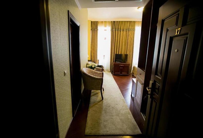 סוויטת ג'וניור משפחתית, Allureinn Hotel And Spa