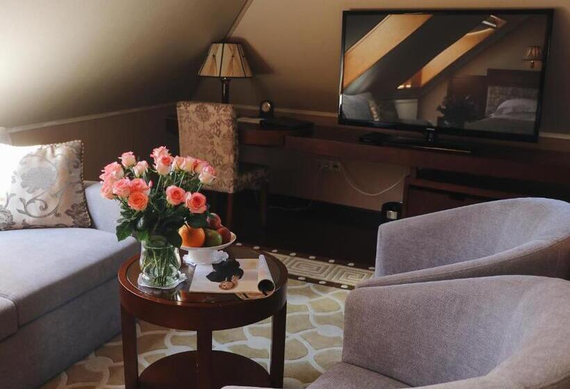 סוויטת פנטהאוז, Allureinn Hotel And Spa