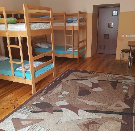 Economy Quadruple Room, Bandera Hostel