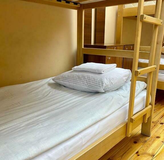 Economy Quadruple Room, Bandera Hostel