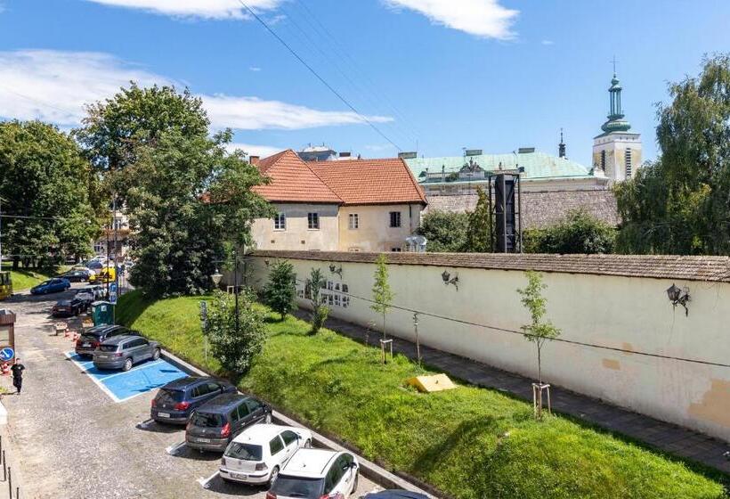 آپارتمان لوکس 1 خوابه, Bandera Hostel