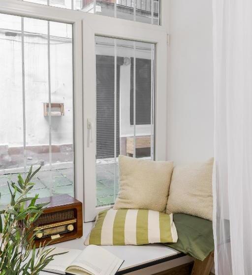 آپارتمان سوپریور 1 خوابه, Bandera Hostel