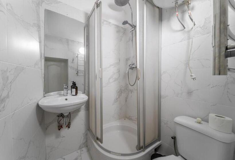 آپارتمان 1 خوابه, Bandera Hostel