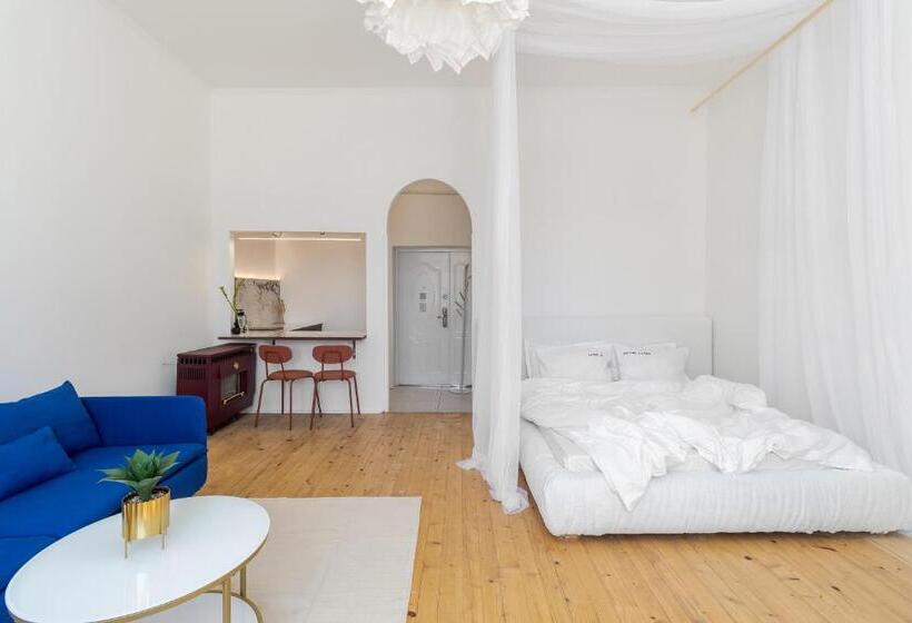 آپارتمان لوکس 1 خوابه, Bandera Hostel