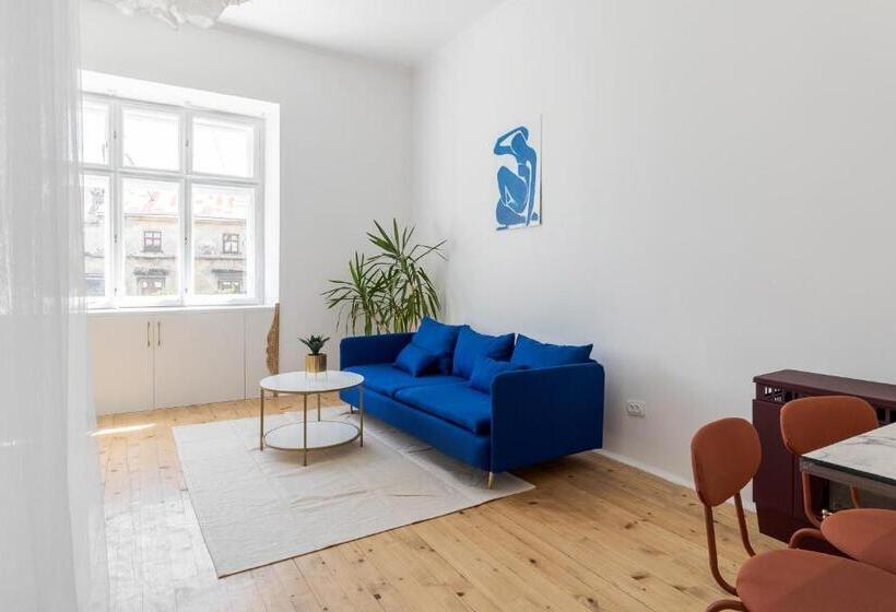 آپارتمان لوکس 1 خوابه, Bandera Hostel