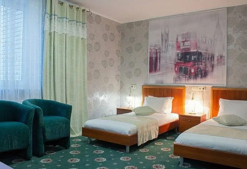 Standard-huone, Britaniya