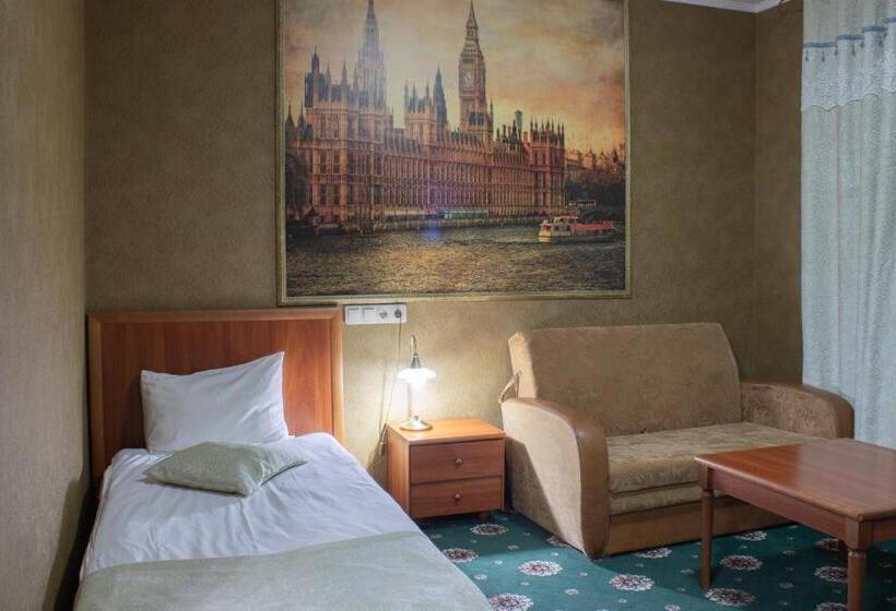 اتاق استاندارد یک نفره, Britaniya