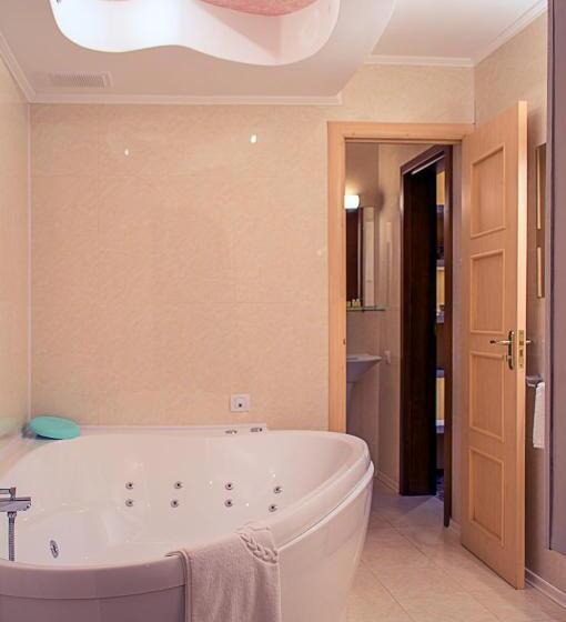 سوییت, Britaniya