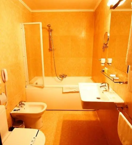 Premium-huone, Britaniya
