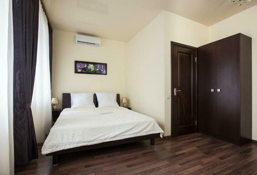 اتاق سوپریور, Cristal