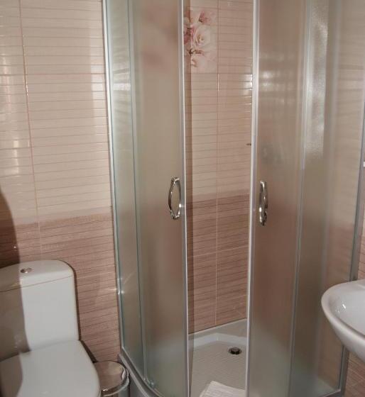 اتاق عادی, Dykyi Med