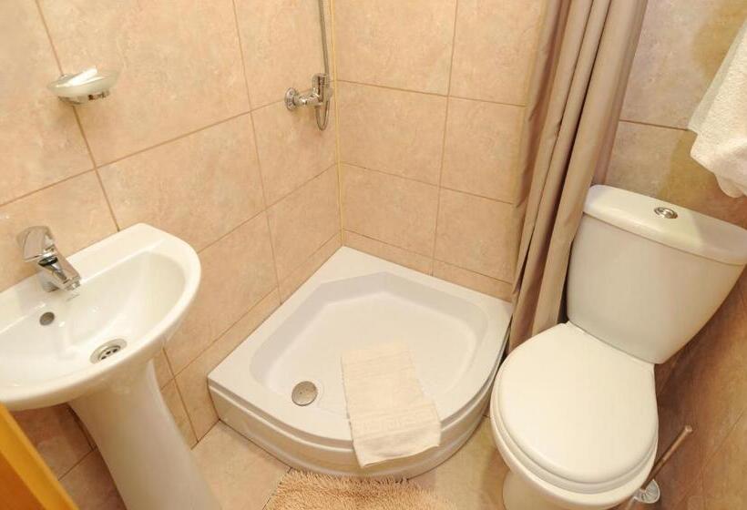 اتاق عادی, Dykyi Med