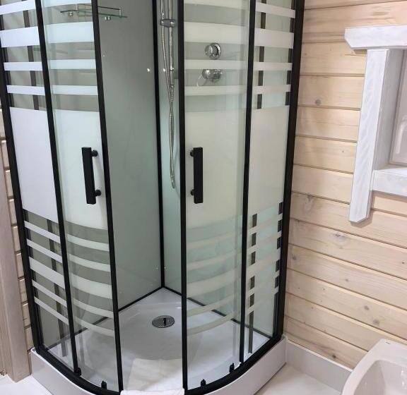 کلبه ییلاقی, Dykyi Med