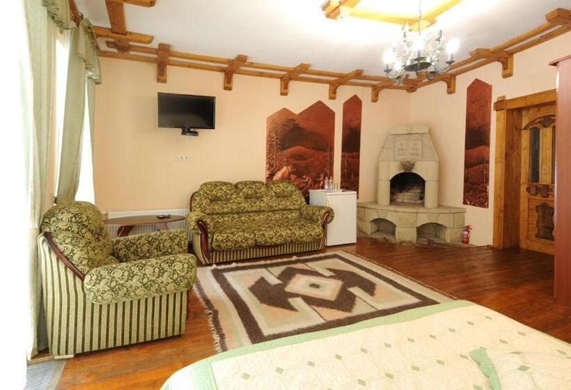 سوییت جونیور راحتی, Dykyi Med