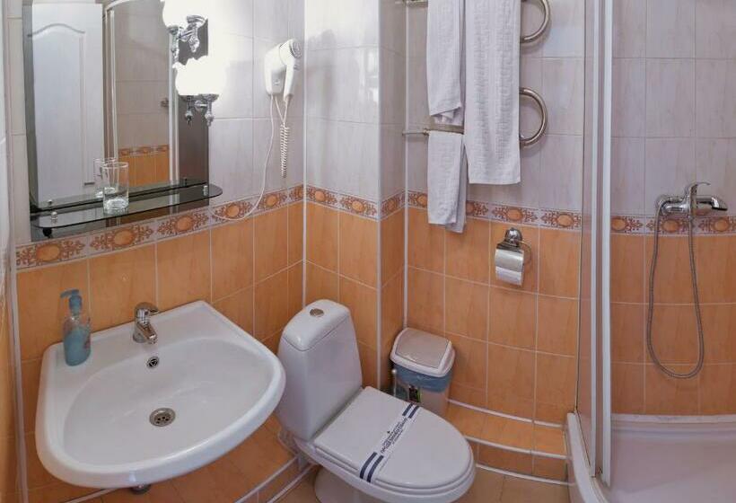 Habitación Estàndard Individual, Hetman