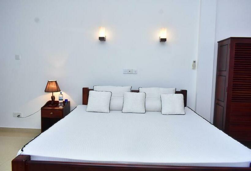 غرفة ديلوكس, Minuri Villa