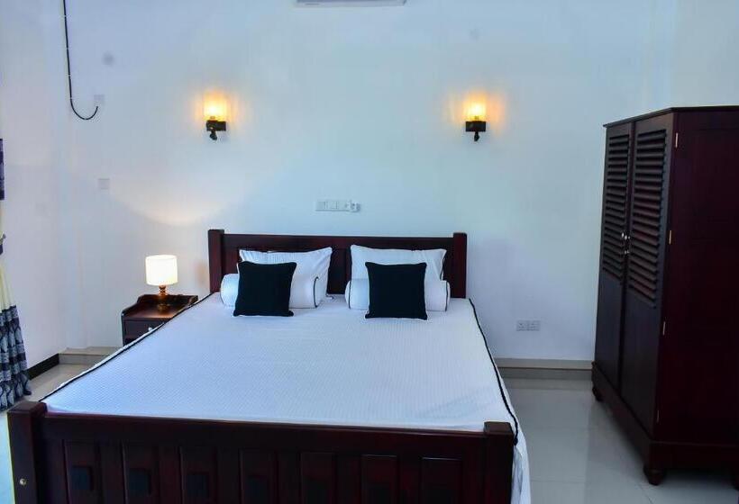 غرفة ديلوكس مزودة بشرفة, Minuri Villa
