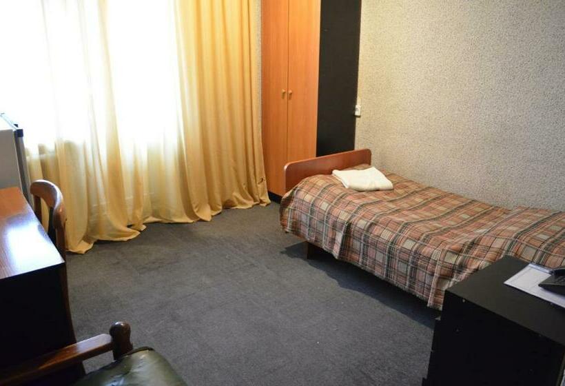 اتاق اکونومی یک تخته, Predslava