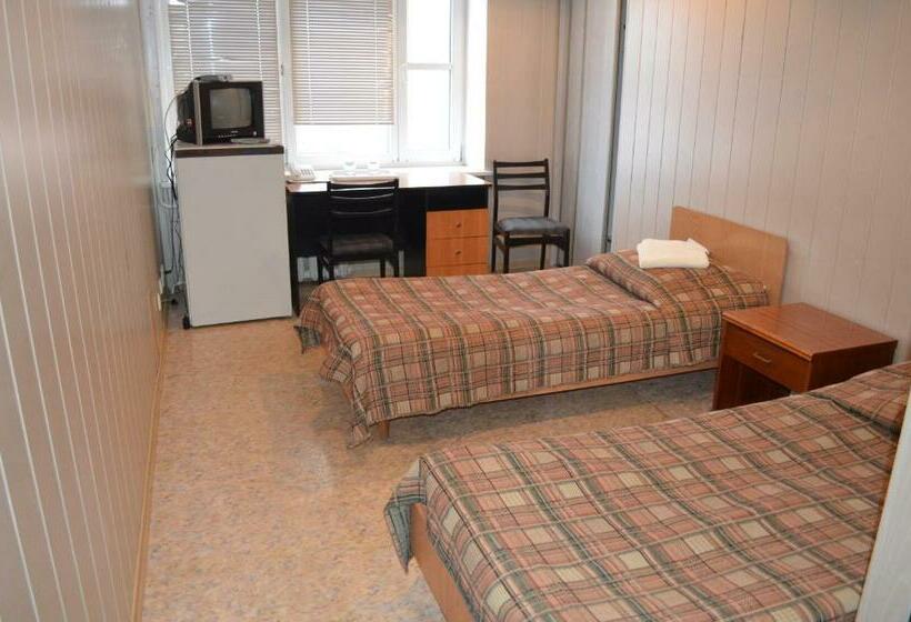 اتاق اکونومی, Predslava