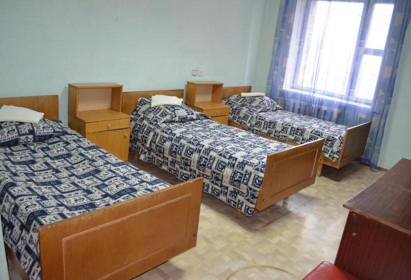 Economy Triple Room, Predslava