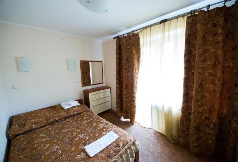 سوییت جونیور, Predslava