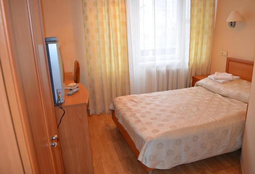 اتاق راحتی یک تخته, Predslava