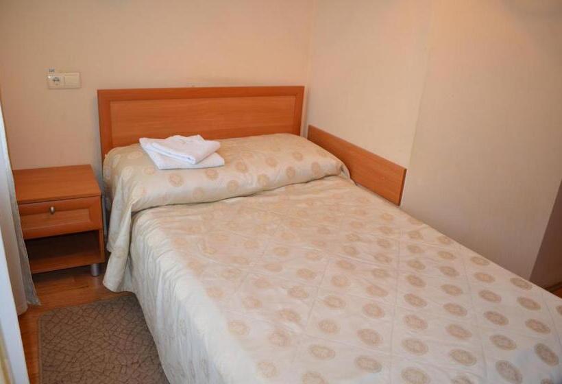 اتاق راحتی یک تخته, Predslava