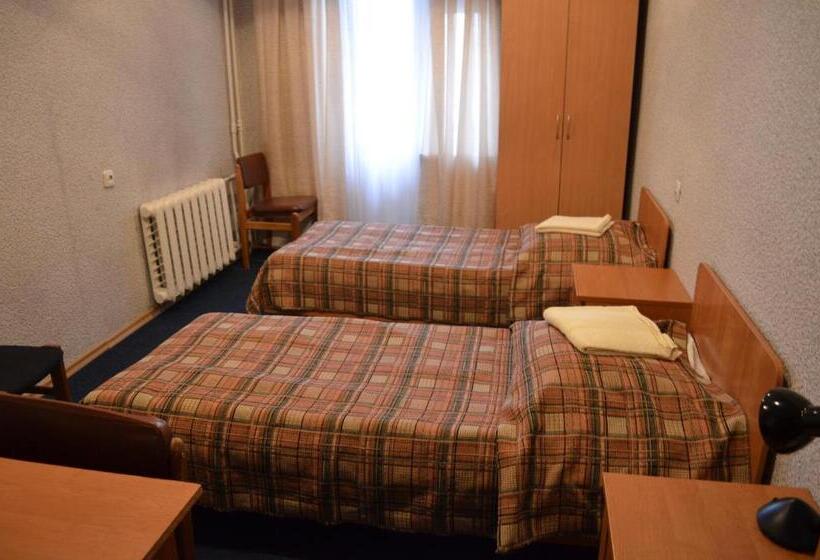 اتاق استاندارد چهار تخته, Predslava