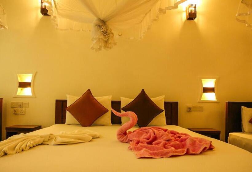 Family Room, Tinara River Inn, Weligama