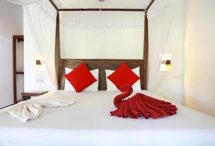 Deluxe room with river view, Tinara River Inn, Weligama