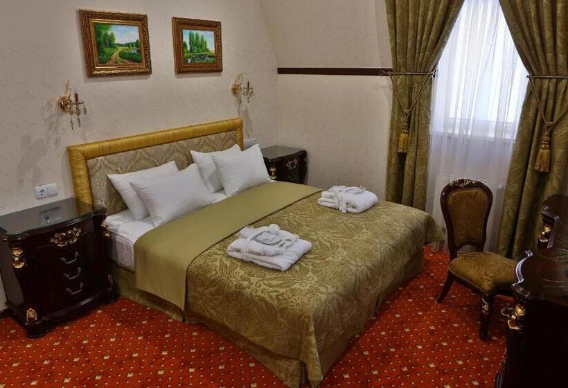 컴포트 스위트, Ukraine Rivne