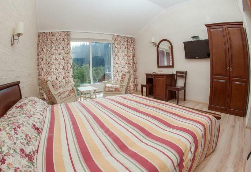 اتاق لوکس, Villa Provans