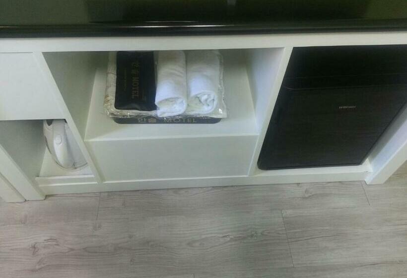 스탠다드 룸, Hansol