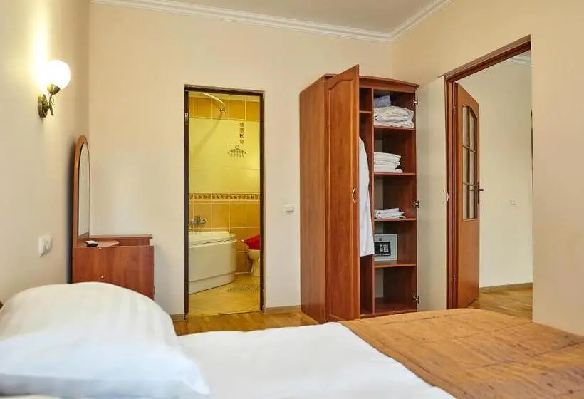 Sviitti, Resort Hotel Karpaty