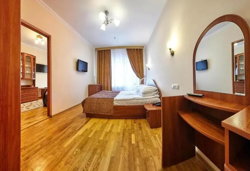 Sviitti, Resort Hotel Karpaty