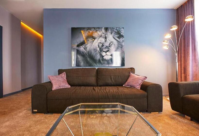 آپارتمان لوکس 1 خوابه, Resort Hotel Karpaty