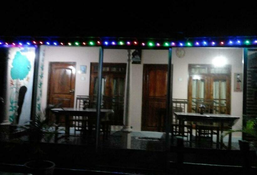 デラックスファミリールーム, Tree Cool Resort