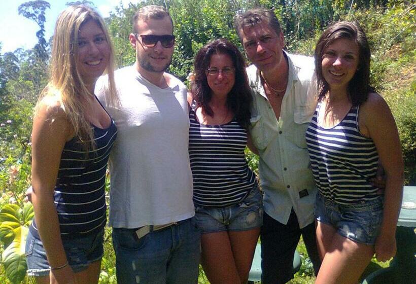 デラックスファミリールーム, Tree Cool Resort