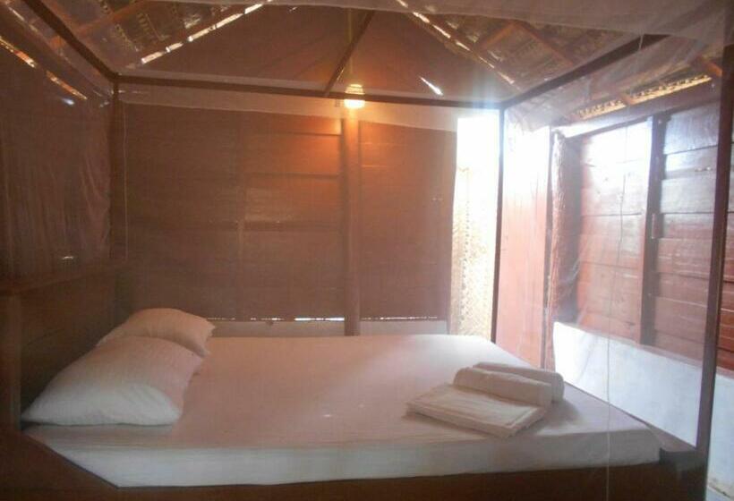 کلبه ییلاقی, Shim Beach Resort