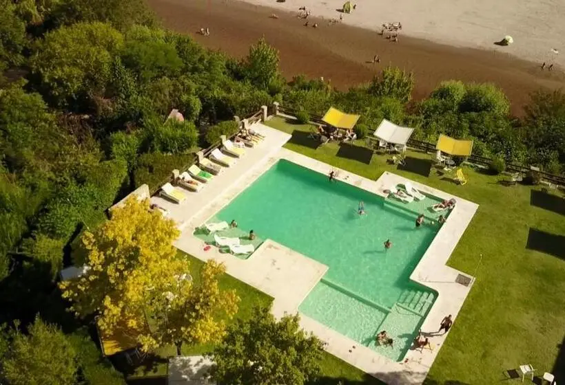 Standard Kolmen Hengen Huone, Balcón Del Río, Hotel De Campo Y Cabañas