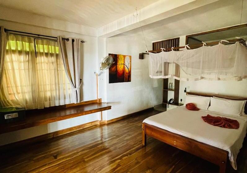 Апартаменты 3 Спальни, Zion View Ella Green Retreat