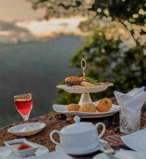 غرفة قياسية ثلاثية, Cool Mount Resort