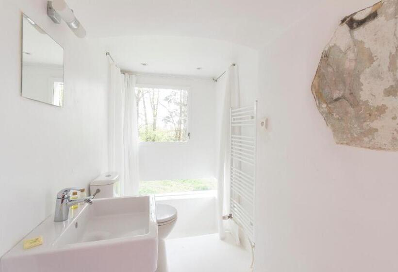 חדר סטנדרט, Chateau Třebešice