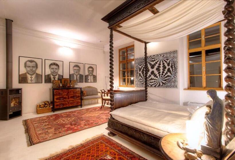 חדר דלוקס, Chateau Třebešice