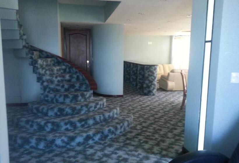 سوییت لوکس, Eden by Bluebay