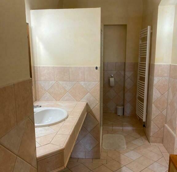 غرفة قياسية, Maxim