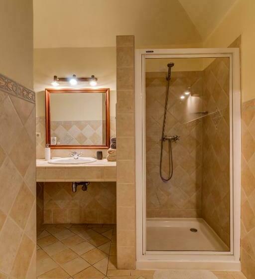 غرفة قياسية, Maxim