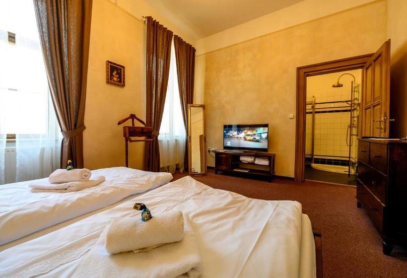 디럭스 룸, Na Zámečku