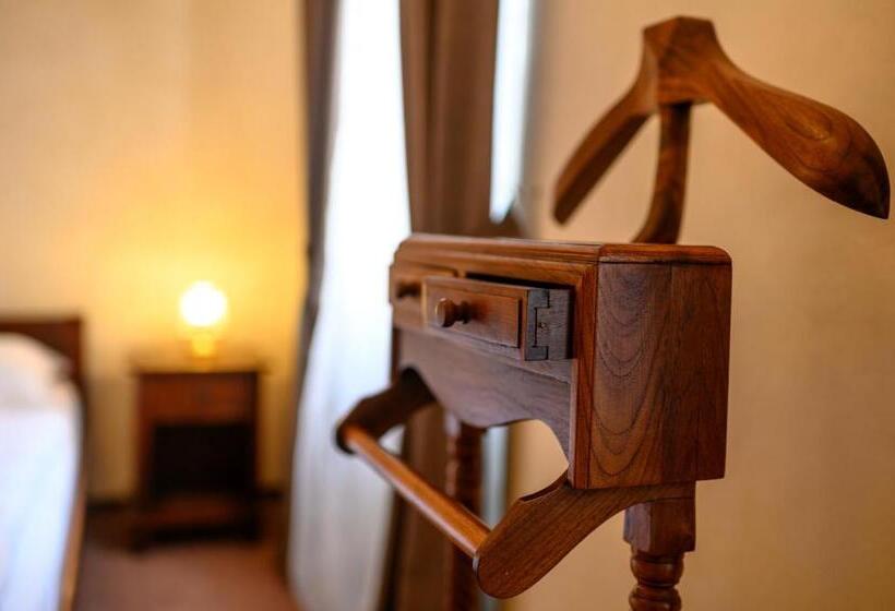 חדר דלוקס, Na Zámečku